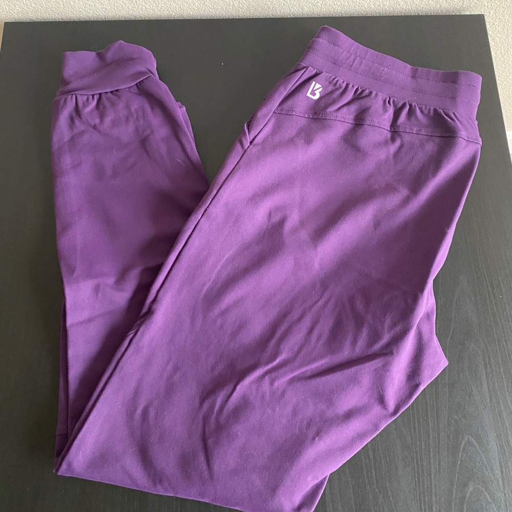 Buffbunny joggers